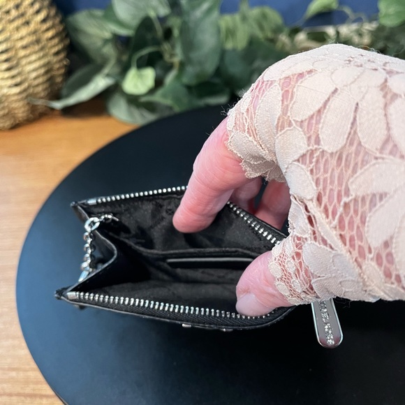 Michael Kors Jet Set Travel Small Top Zip Coin Pouch With ID Holder - Picture 4 of 5